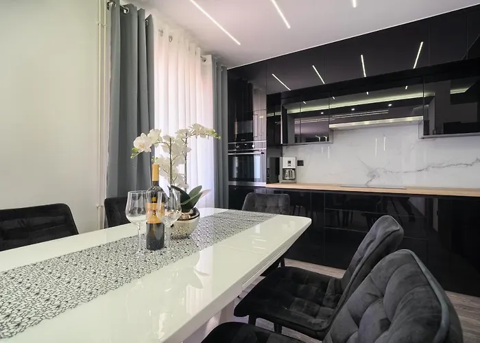 Nina Apartman Trogir