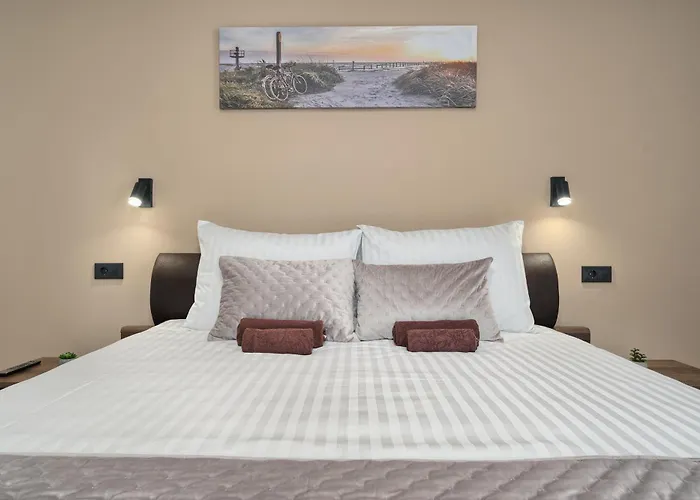 Nina Apartman